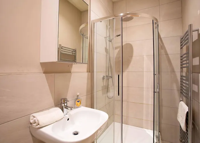 Harrogates - Sleeps 12 * Harrogate