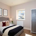 Lägenhet Harrogates - Sleeps 12
