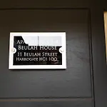 Apartment Harrogates - Sleeps 12 Harrogate