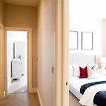 Harrogates - Sleeps 12 Lägenhet *
