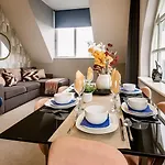 Lägenhet Harrogates - Sleeps 12