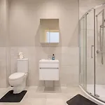 Apartment Harrogates - Sleeps 12