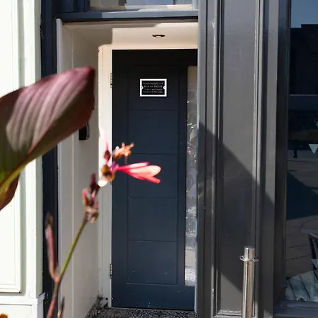 Harrogates - Sleeps 12 *