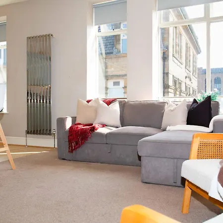 Harrogates - Sleeps 12 דירה הרוגייט