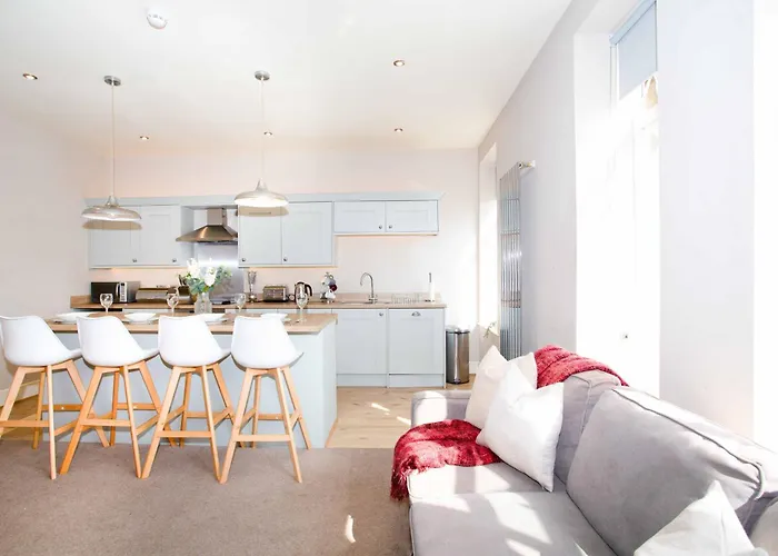 Apartment Harrogates - Sleeps 12