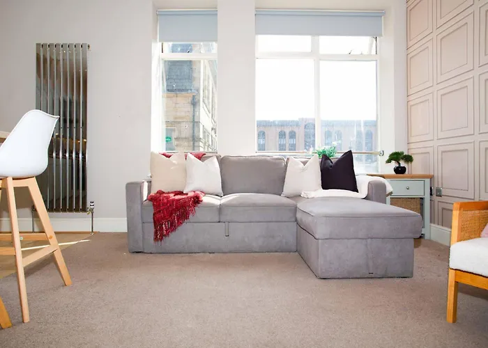 Harrogates - Sleeps 12 Apartment