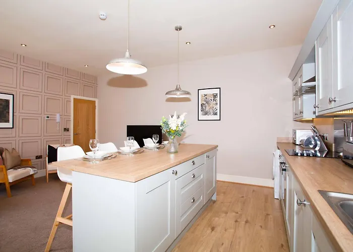 Lägenhet Harrogates - Sleeps 12 *