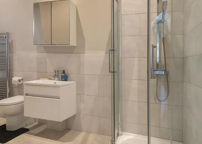 Harrogates - Sleeps 12 Harrogate