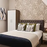 Harrogates - Sleeps 12 아파트 해러게이트