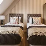아파트 Harrogates - Sleeps 12 *