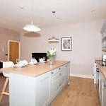 아파트 Harrogates - Sleeps 12 *