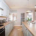 아파트 Harrogates - Sleeps 12 해러게이트