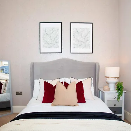 Harrogates - Sleeps 12 * Harrogate